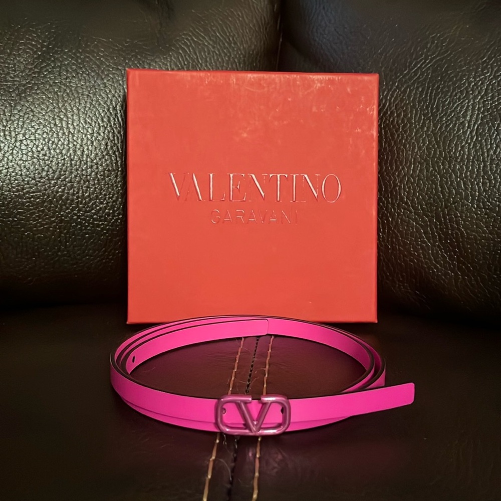 Valentino V logo skinny buckle belt NEW